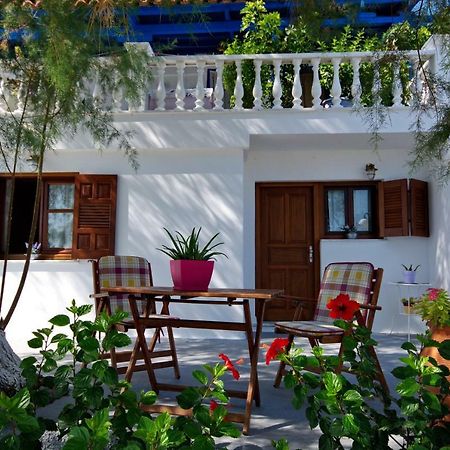 Alexandra Studios 2 Alonnisos Town Bagian luar foto