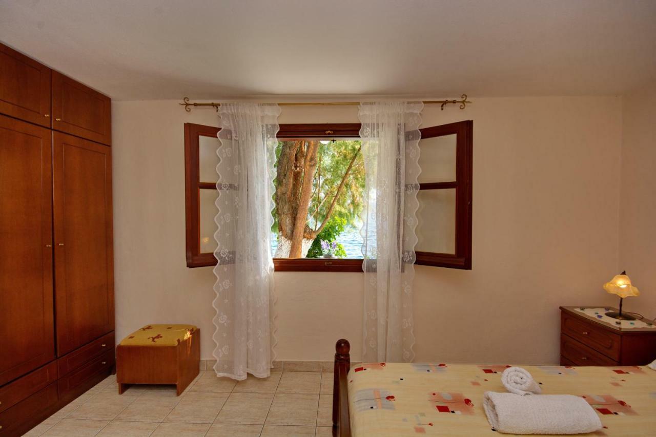 Alexandra Studios 2 Alonnisos Town Bagian luar foto
